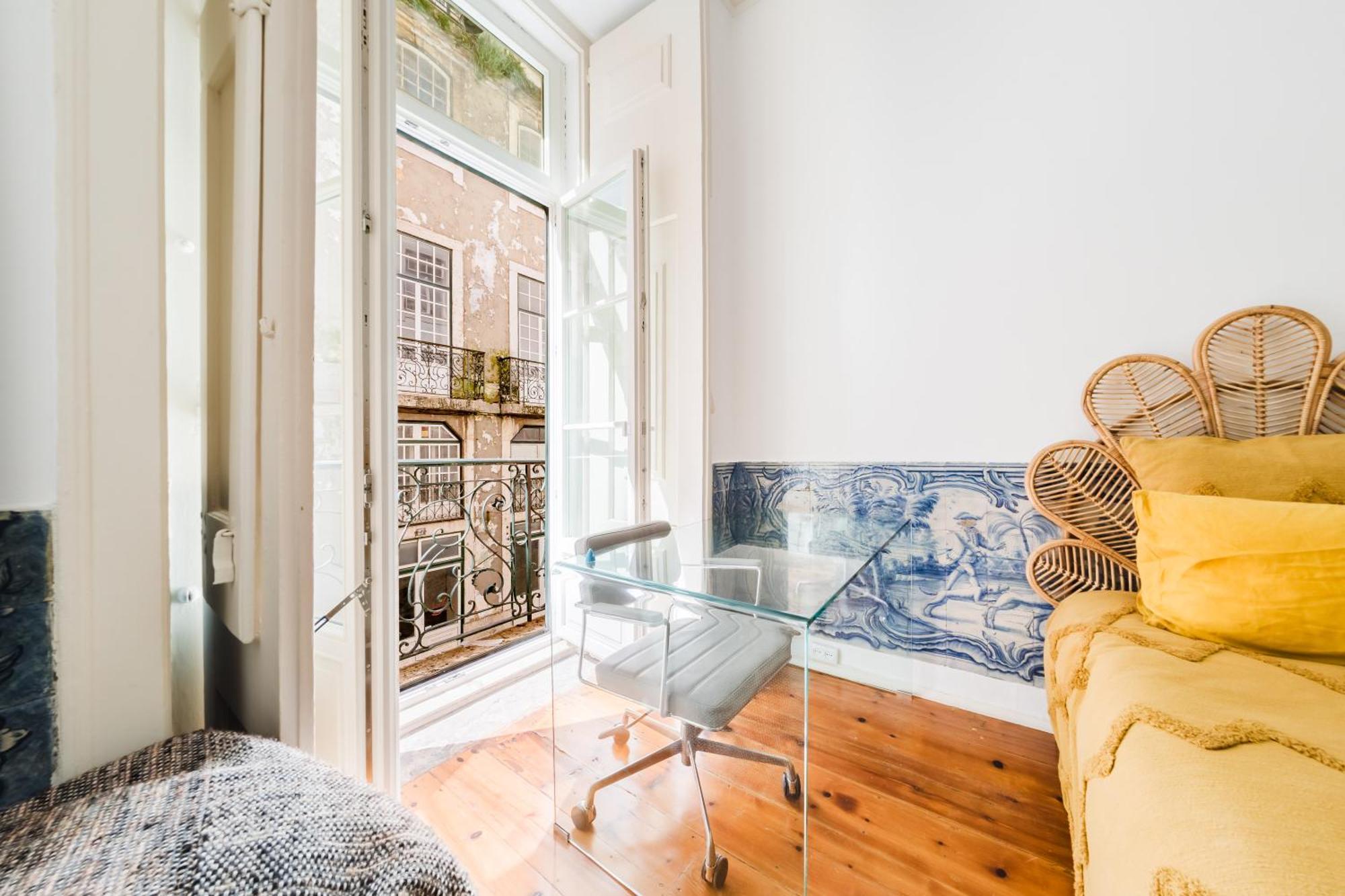 Appartement Luxury 4br Steps From Praa Do Comrcio Lissabon