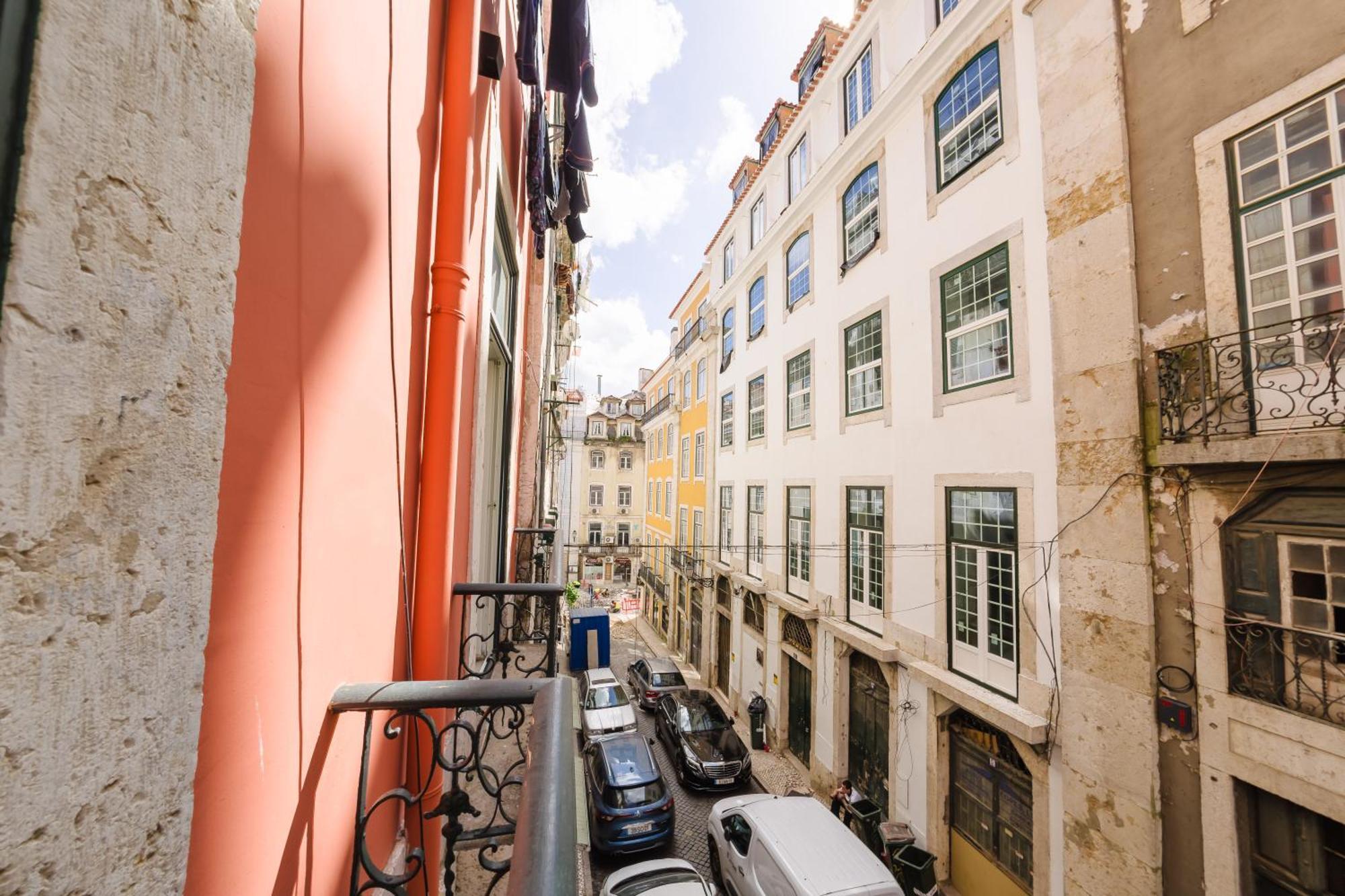 Luxury 4br Steps From Praa Do Comrcio Lejlighed Lisboa