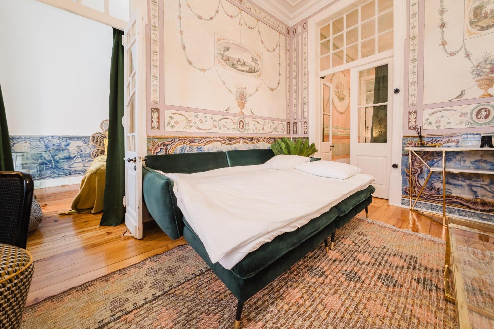 Luxury 4br Steps From Praa Do Comrcio * Lisboa